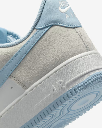 Air Force 1 Low '07 LV8 'Bone Blue'