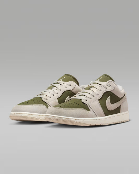 Jordan 1 Low SE 'Medium Olive Sail'