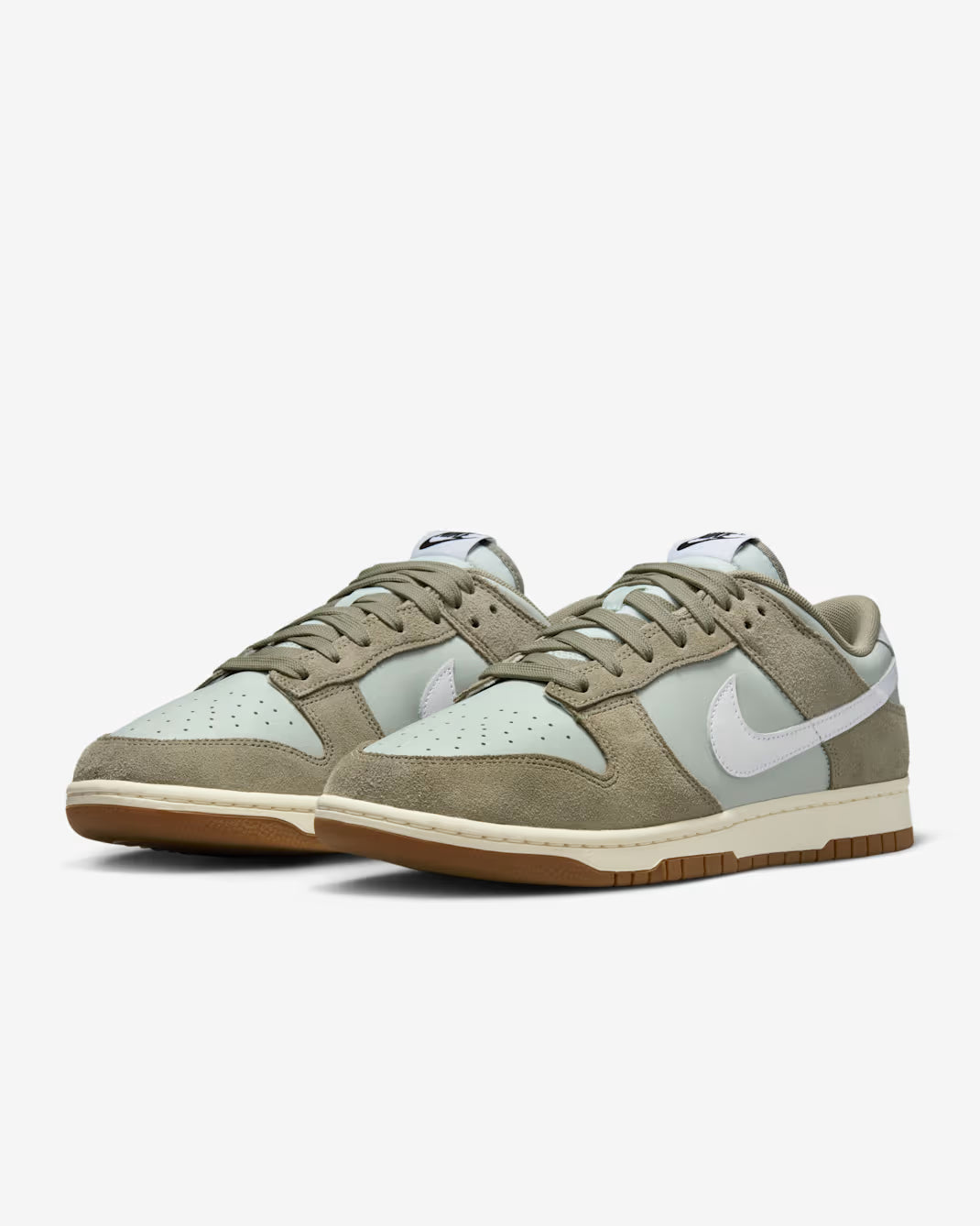 Dunk Low Retro SE 'Light Silver Sail White'