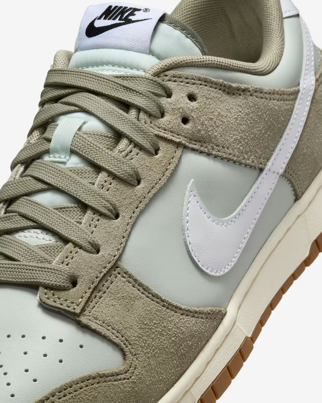Dunk Low Retro SE 'Light Silver Sail White'