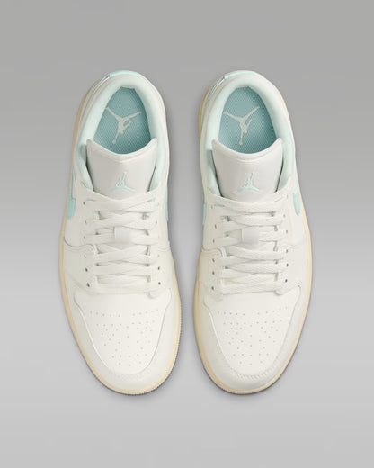 Jordan 1 Low 'Sail Igloo' Mujer