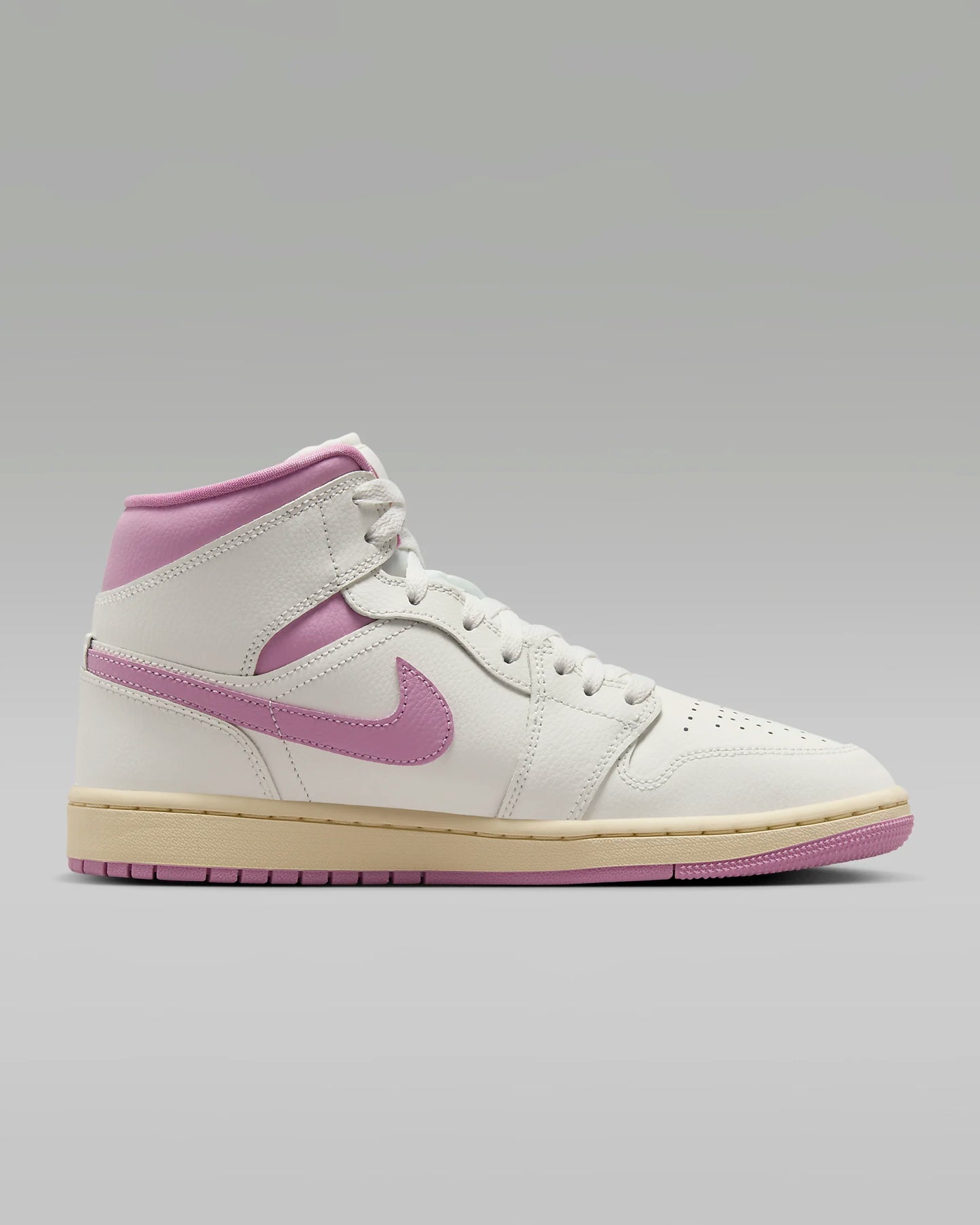 Jordan 1 Mid 'Pink Coconut Milk' Mujer