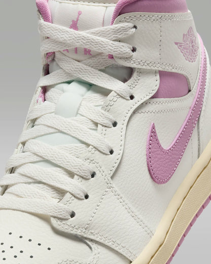 Jordan 1 Mid 'Pink Coconut Milk' Mujer