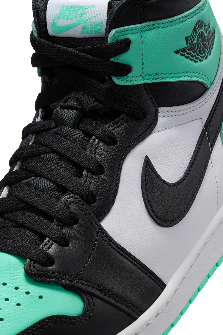 Jordan 1 Retro High OG 'Green Glow'