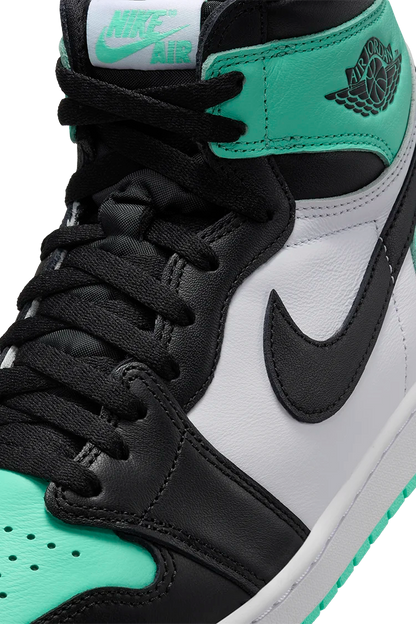 Jordan 1 Retro High OG 'Green Glow'