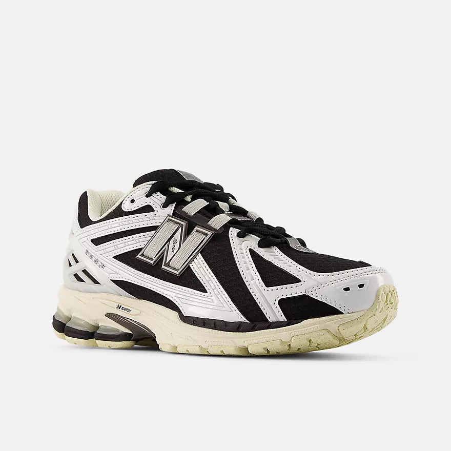 New Balance 1906R 'White Black Metallic'