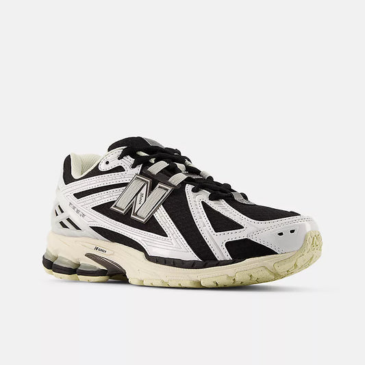 New Balance 1906R 'White Black Metallic'